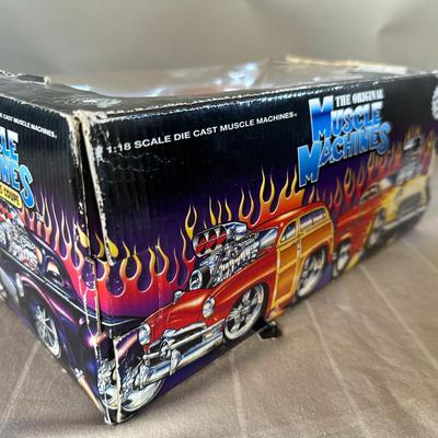 Muscle Machines - '41 Willys Coupe 1:18 Die Cast Collectible Car