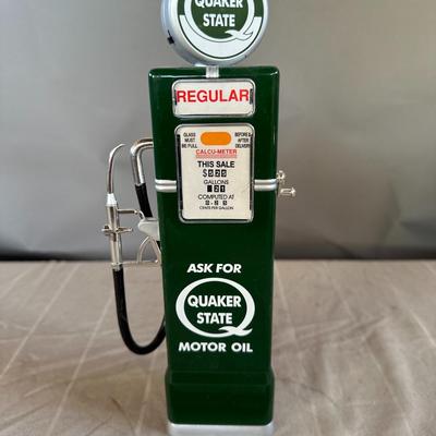 Quaker State Model Gas Pump