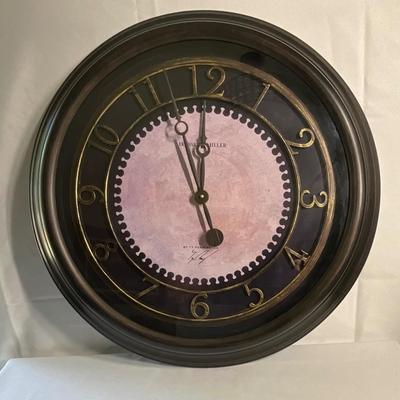 Beautiful Howard Miller 26in Wall Clock, (Large)