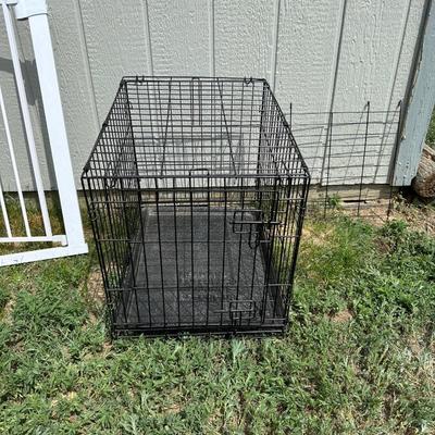 SAFETY GATE AND A PET KENNEL