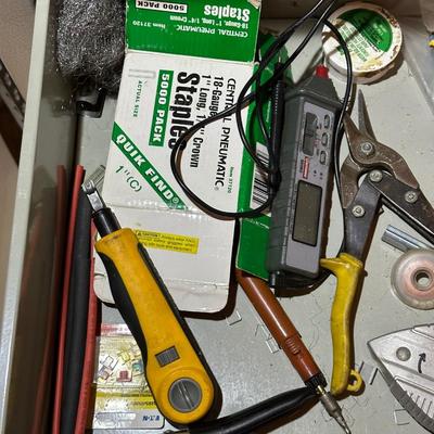 HAND TOOLS AND GADGETS