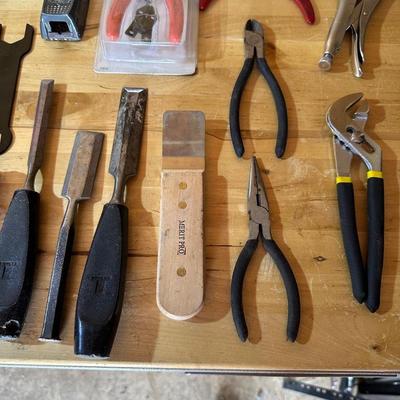 A VARIETY OF HAND TOOLS