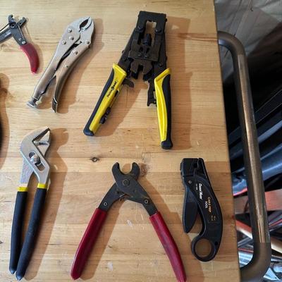 A VARIETY OF HAND TOOLS