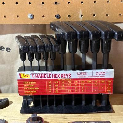 SET OF T HANDLE HEX TOOLS AND OTHER HAND TOOLS