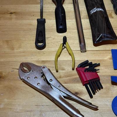 HAND TOOLS AND DRILL BITS