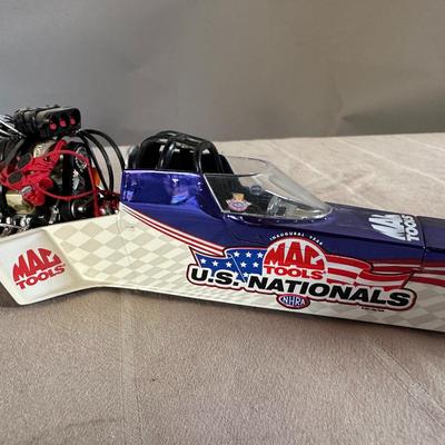 Action 1/24 Dragster Mac Tools 2001 U.S. Nationals Events Top Fuel NHRA