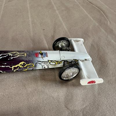 ERTL Racing Champions MAC Tools 1/24 Thunder Valley Nationals Dragster