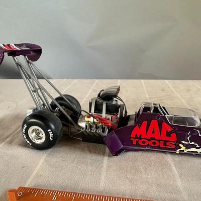 ERTL Racing Champions MAC Tools 1/24 Thunder Valley Nationals Dragster