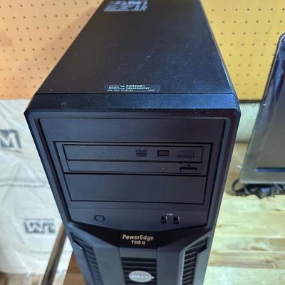 DELL POWEREDGE XENON PROCESS SERVER AND A SAMSUNG MONITOR