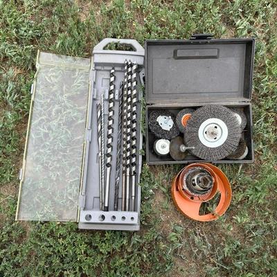 WOOD AUGER BIT SET, HOLE SAWS & WIRE WHEEL BRUSHES