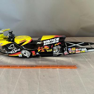 Vintage Matt Hines Vance & Hines Eagle 1 MAC Tools 1999 Suzuki Pro Stock Bike