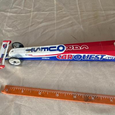First Gear CARQUEST Auto Parts Racing Top Fuel Dragster 1 25 Scale