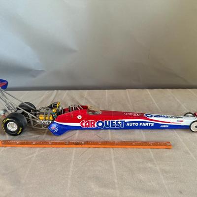First Gear CARQUEST Auto Parts Racing Top Fuel Dragster 1 25 Scale