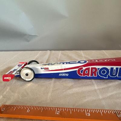 First Gear CARQUEST Auto Parts Racing Top Fuel Dragster 1 25 Scale