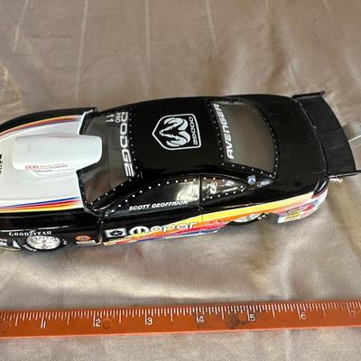 ACTION 1:24 SCALE SCOTT GEOFFRION MOPAR 1997 DODGE PRO TRUCK LIMITED EDITION MAC TOOLS DIECAST