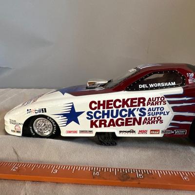Action Racing 1/64 Del Worsham Checker Schuck's & Kragen 98 Pontiac Funny Car