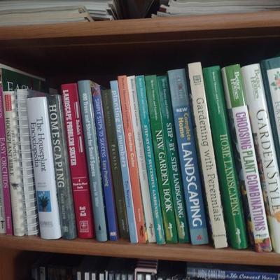 Collection of Gardening/Landscaping Books (Set #1)