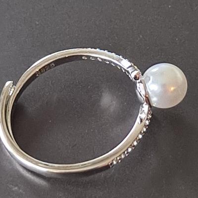 Sterling silver ring size 6