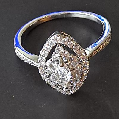 Fashion Ring Size 8