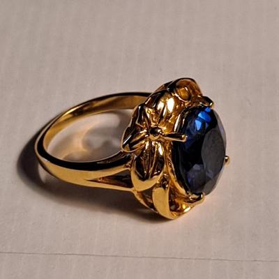 Lab Grown Sapphire Ring