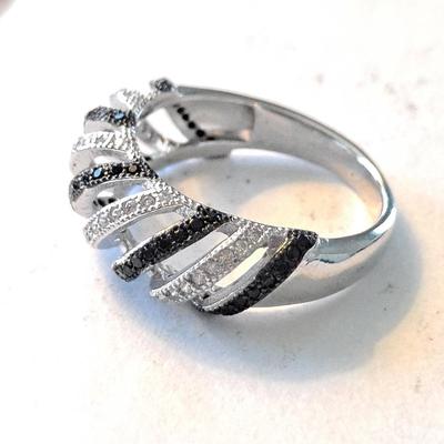 Black diamond ring