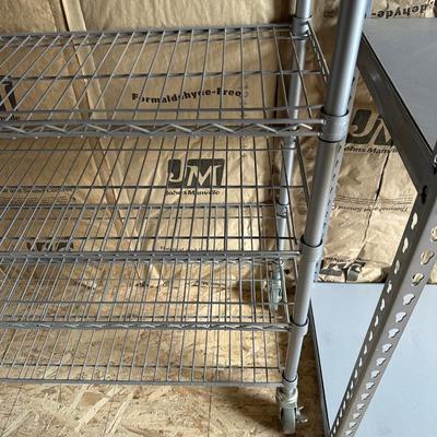 WIRE STORAGE RACK ON CASTERS