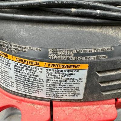 HUSKY 2.5 GALLON WET/DRY SHOP VAC AND A BISSELL SPOTBOT CARPET CLEANER