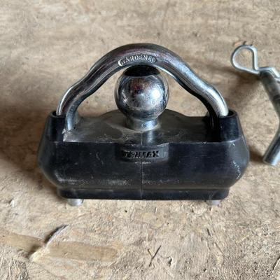 TRIMAX UNIVERSAL COUPLER LOCK AND A HITCH WITH A 2" BALL