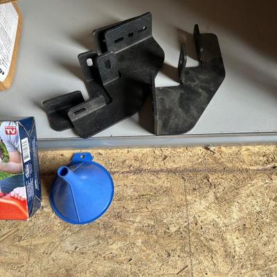 TOW CHAIN, TURBO PUMP, TRAILER CONNECTOR AND FUNNEL