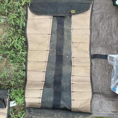 XTEND POLE, SHOP LIGHT, SAMSUNG REFRIGERATOR & FREEZER WATER FILTER, TARP, AND TOOL ROLLS