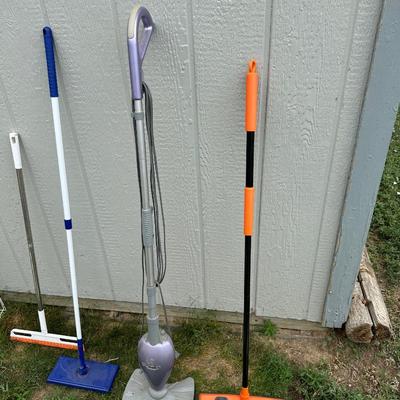 FLOOR CLEANERS AND ORGANIZERS
