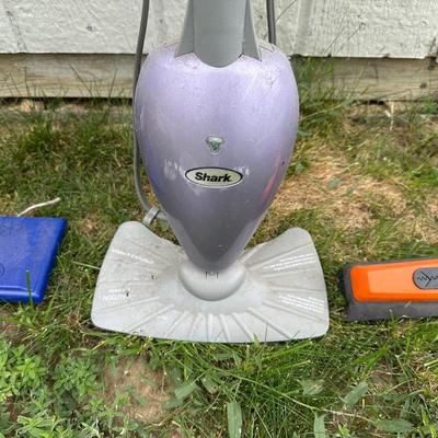 FLOOR CLEANERS AND ORGANIZERS