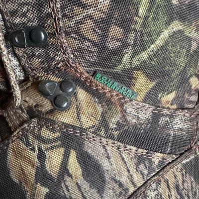 HUNTING/OUTDOOR GEAR