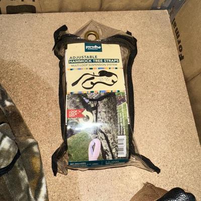HUNTING/OUTDOOR GEAR