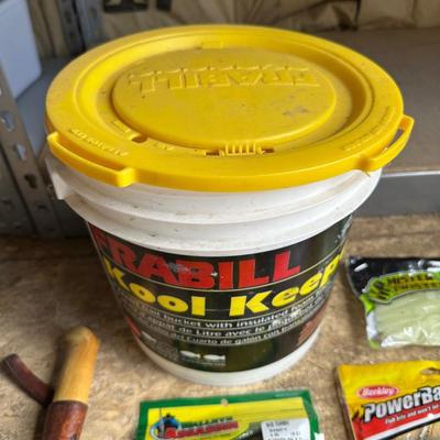 FISHING TACKLE AND GEAR