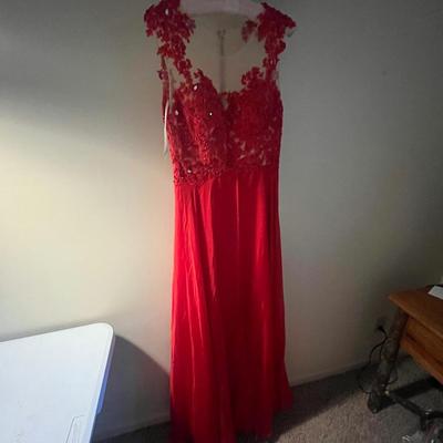 Plethora of Ladies Costumes (GB1-MG)