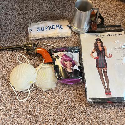 Plethora of Ladies Costumes (GB1-MG)