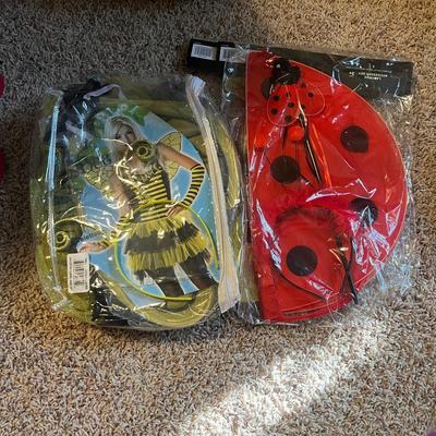 Plethora of Ladies Costumes (GB1-MG)