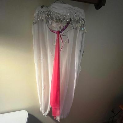 Plethora of Ladies Costumes (GB1-MG)