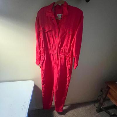 Plethora of Ladies Costumes (GB1-MG)