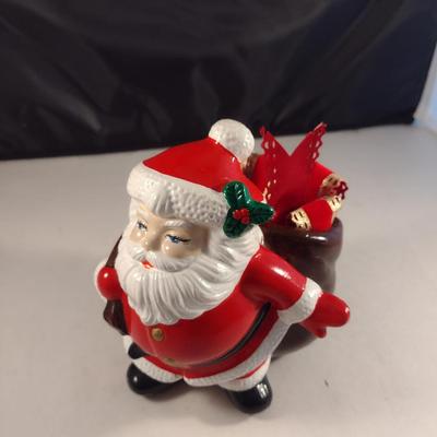 Collection of Christmas/Holiday Centerpieces