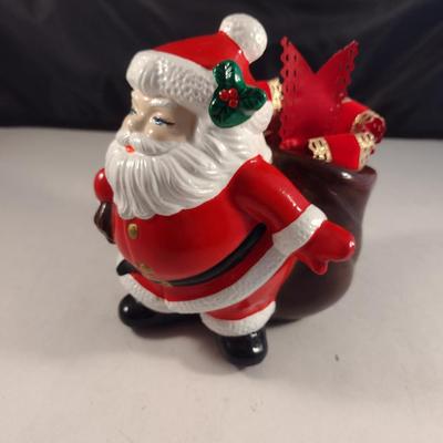 Collection of Christmas/Holiday Centerpieces
