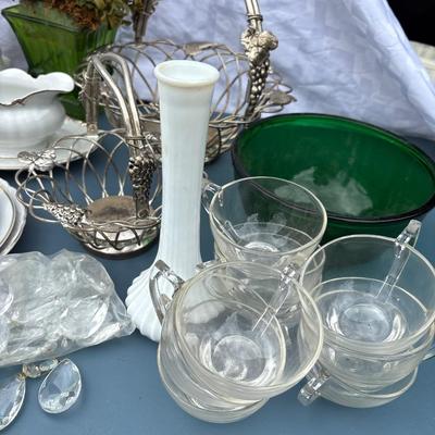 Pohl Swan picture and various items