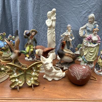 Group of figurineS