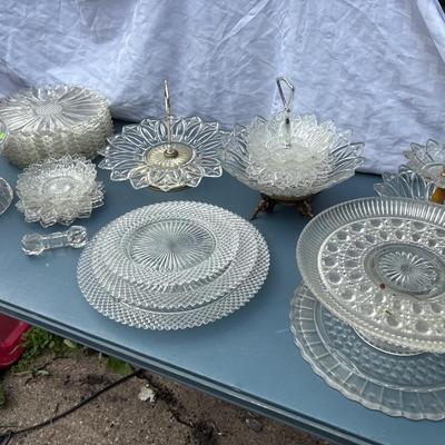 Large group of glass and Crystal items