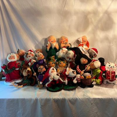 Medium & Large Annalee Dolls (GB1-MG)