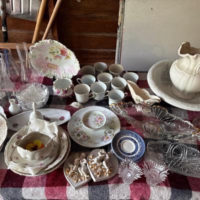 Variety of porcelain and Crystal items, including hurricane oil lamp globes
