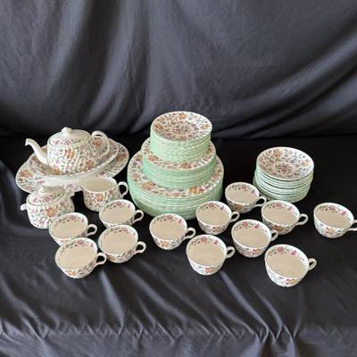 Minton Haddon Hall 64pc Set (LR-BM)