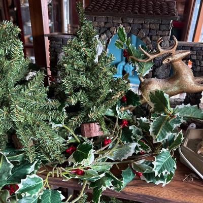 Fountain mini nativity set plus other Christmas decor