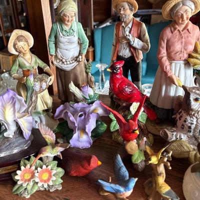 Large group of figurines